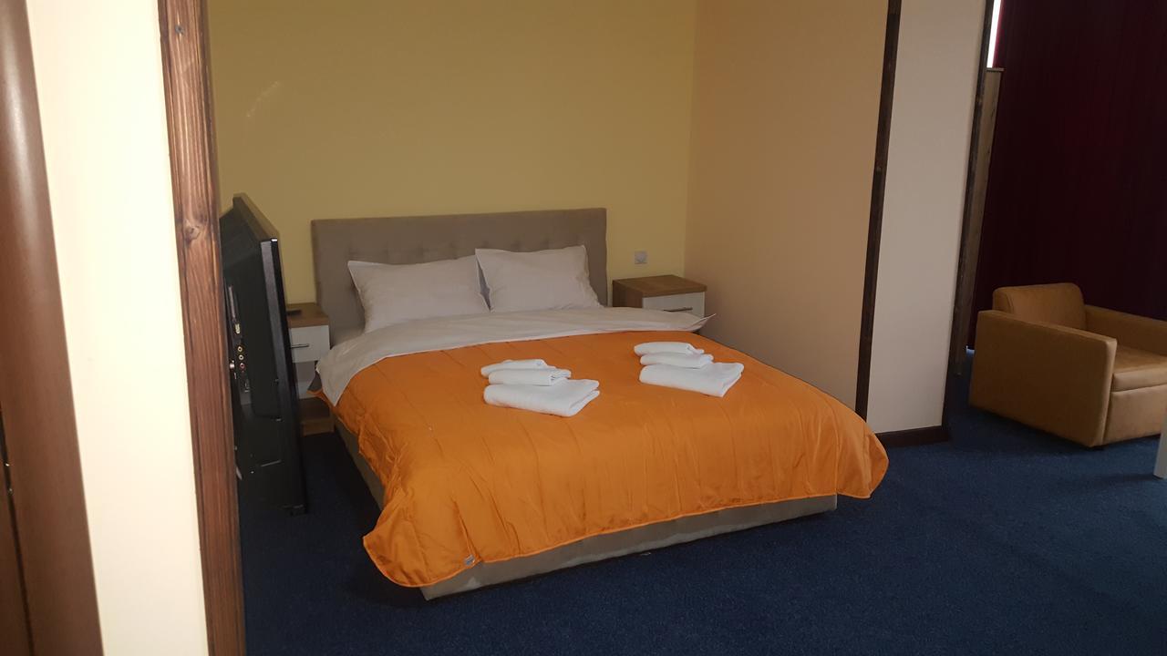 Hotel Panorama City Delcevo Luaran gambar